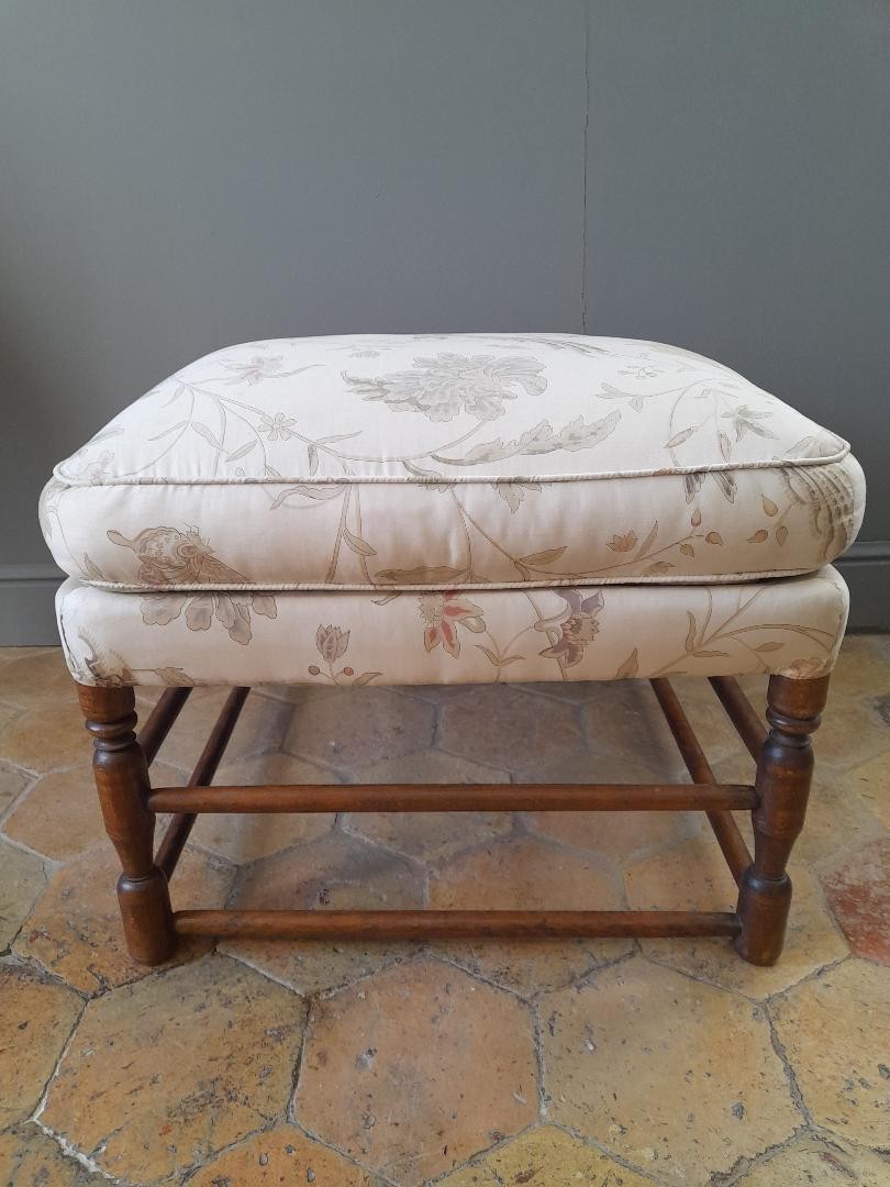 Footrest Provencal Work XIX è