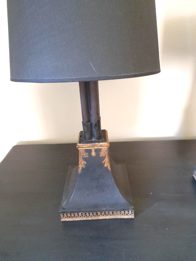 Pair Of Lamps In Black And Gilded Sheet Metal XIX è-photo-3