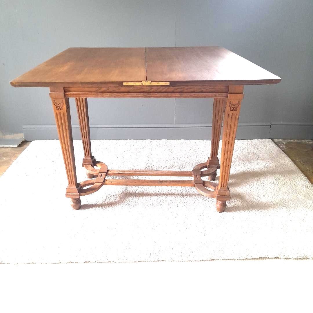 Table à Jeux en chêne clair 