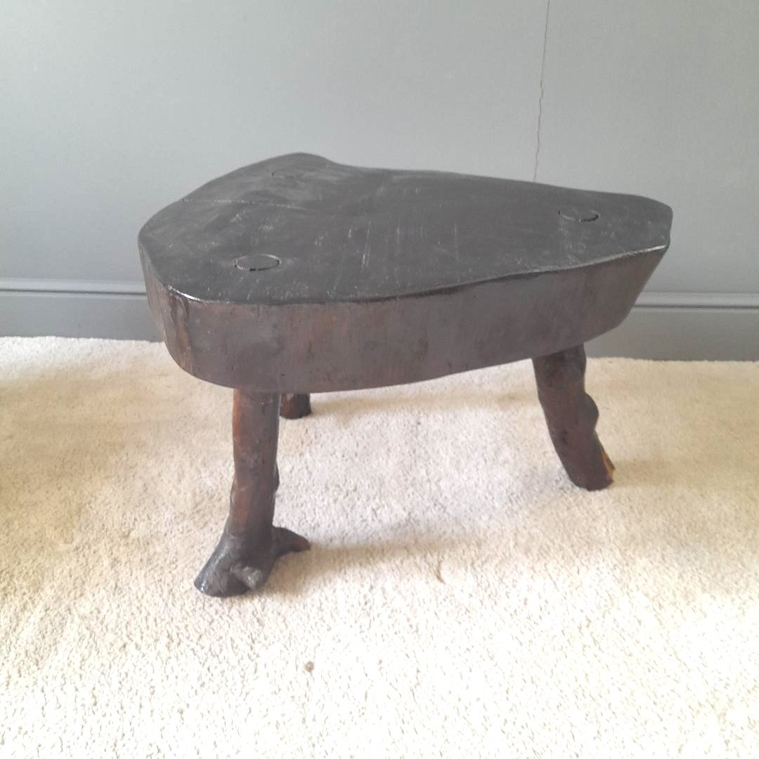 Table basse en bois brutaliste-photo-4