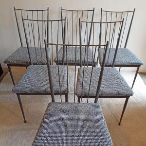 Six chaises en métal de Colette GUEDEN