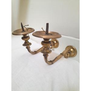 Paire  de bras de lumière en bronze doré