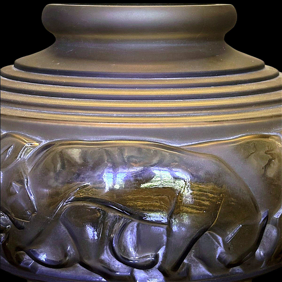 Vase Art Déco aux lions de Pierre d'Avesn-photo-3