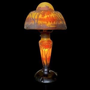 Lampe Daum à décor lacustre