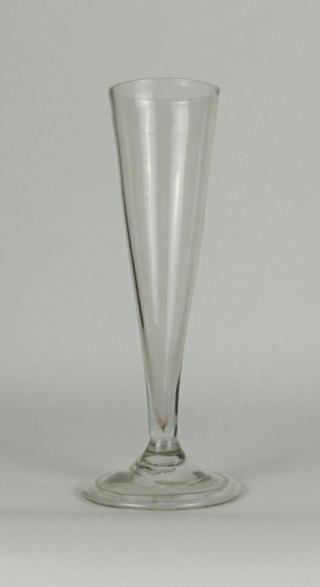 Champagne Flute Say "impossible" _ XVIIIth (n°2)