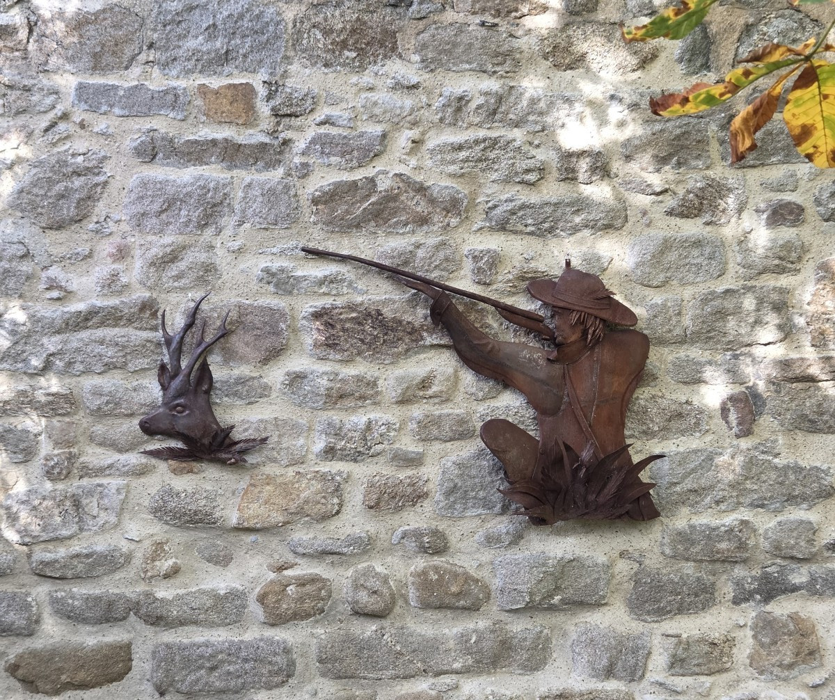 Enseeigne en fer forgé_Chasseur à l'affût