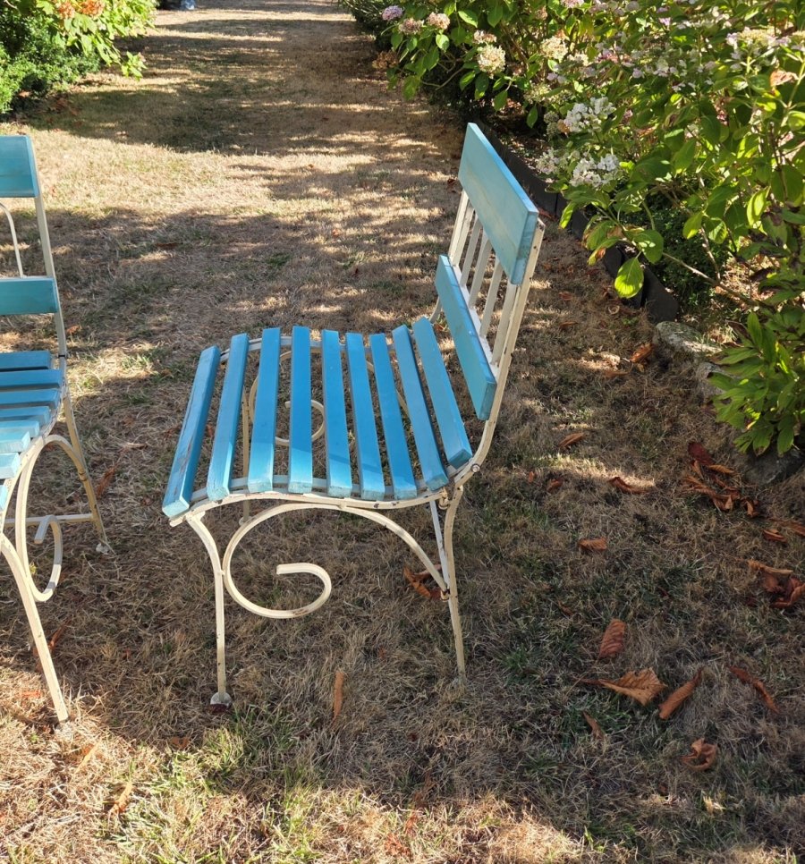 Four Wrought-iron Folding Garden Chairs-photo-4