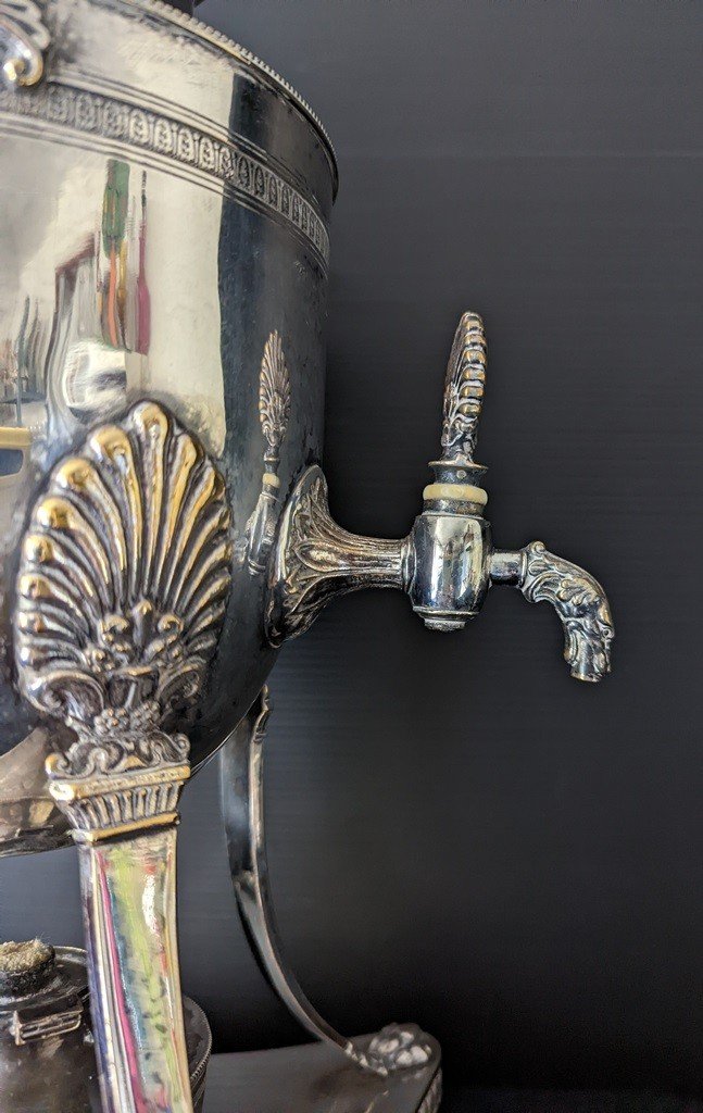Late Nineteenth Century Hot Water Fountain In Silver Metal-photo-3