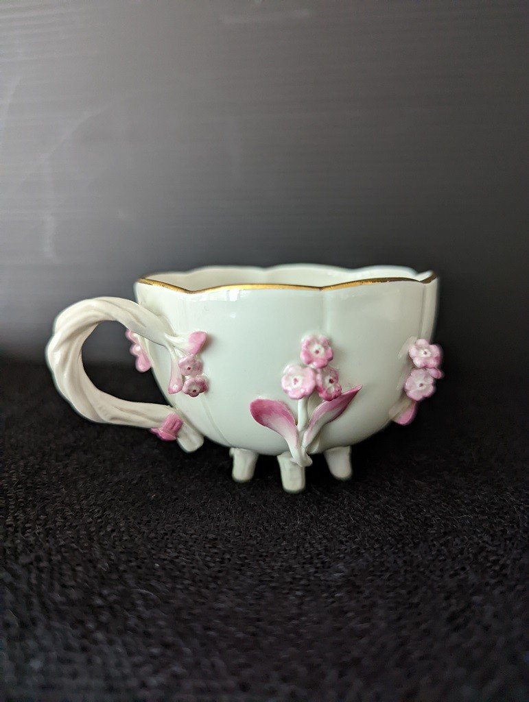 Tasse Et Sous Tasse Meissen  Blanche Et Rose XIXème.-photo-3