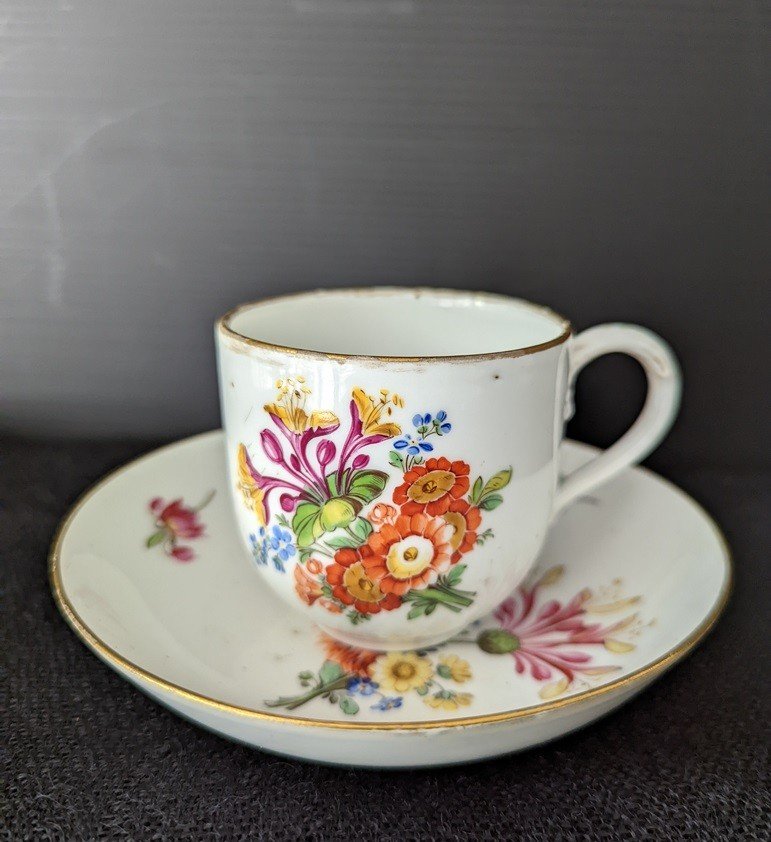 Eighteenth Meissen Cup And Saucer.-photo-5