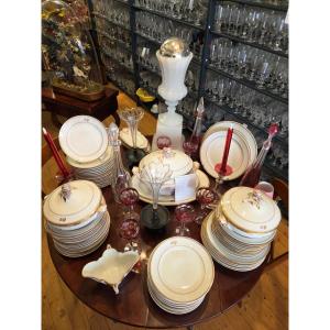 Service de table en  porcelaine de Paris_XIXeme