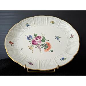 Fine Porcelain Dish From Frankhental 18th.