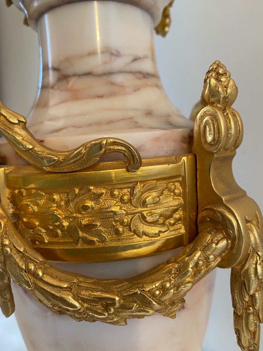 Pair Of Marble And Gold Bronze Cassolette. Ref: Ch 22-photo-4
