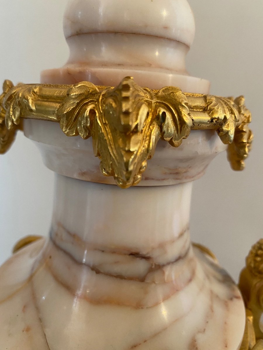 Pair Of Marble And Gold Bronze Cassolette. Ref: Ch 22-photo-1