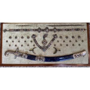  Rare State Set Of Decorative Attire XIXème