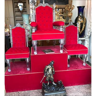 Exceptional Throne And Its Two Chairs In Baccarat Crystal. Ref: 18