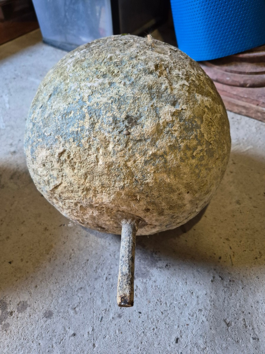 Pair Of Stone Balls-photo-3