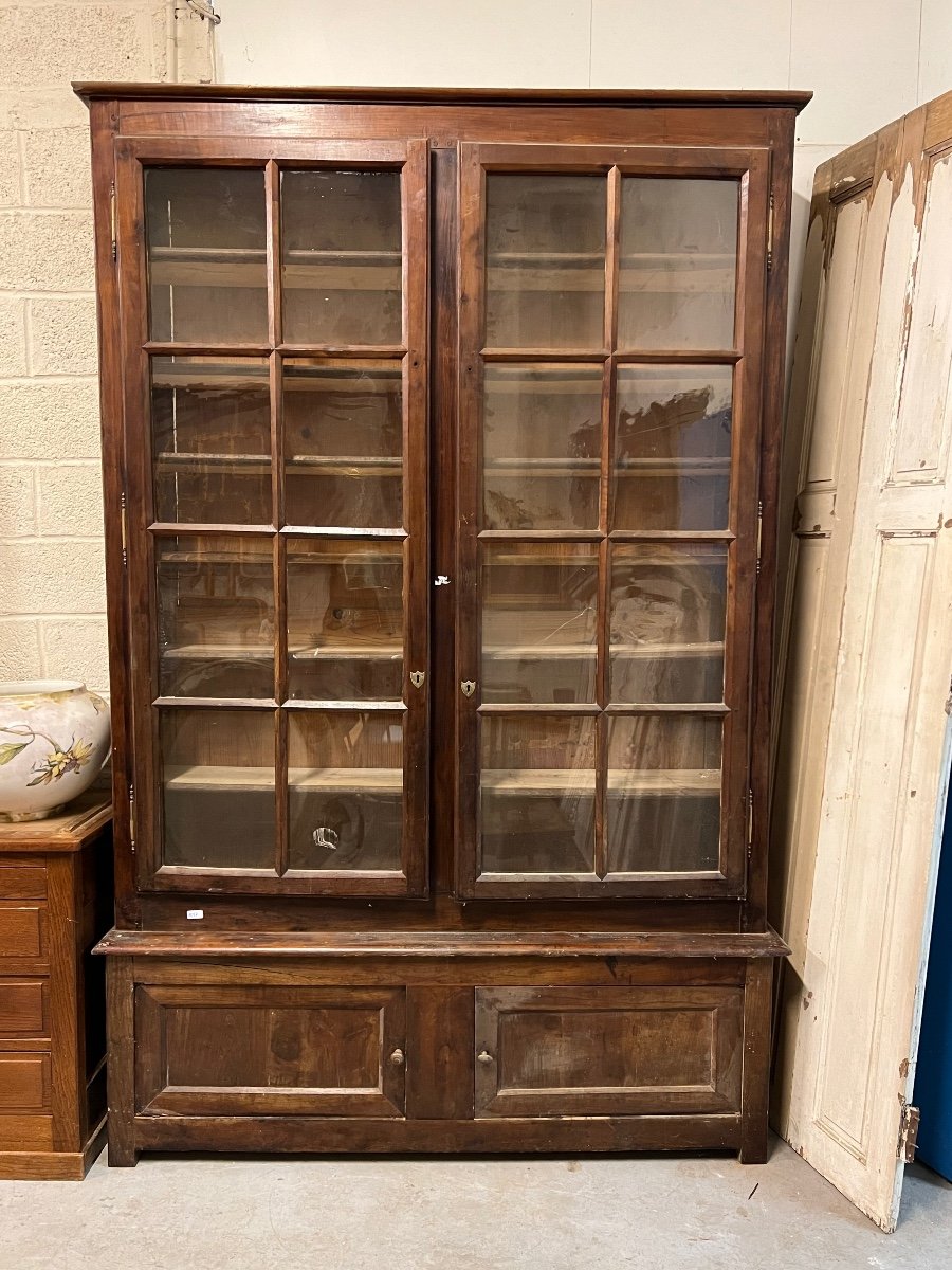 Display Cabinet