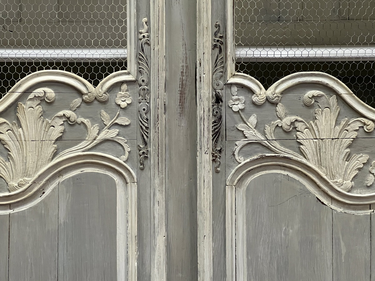 Patinated Wardrobe -photo-3