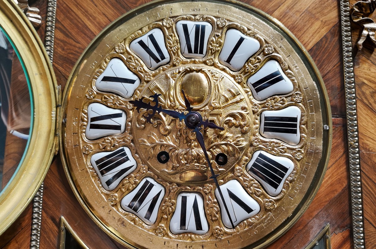 Grandfather Clock - Hv2071-photo-1