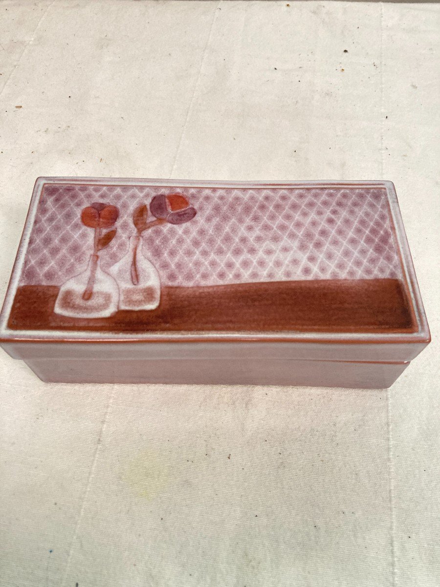 Ceramic Box By Robert Cloutier