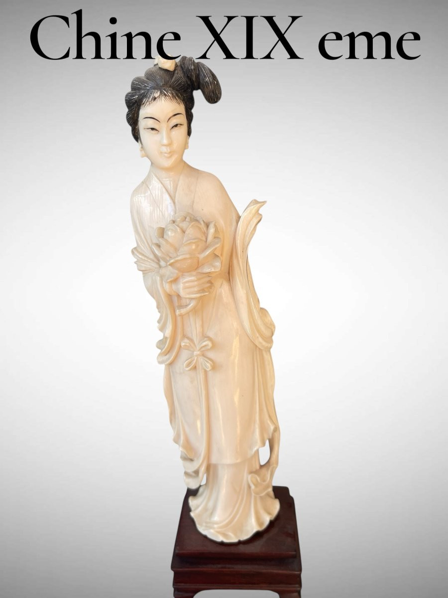 Sculpture de jeune femme Chinoise vers 1900-photo-3