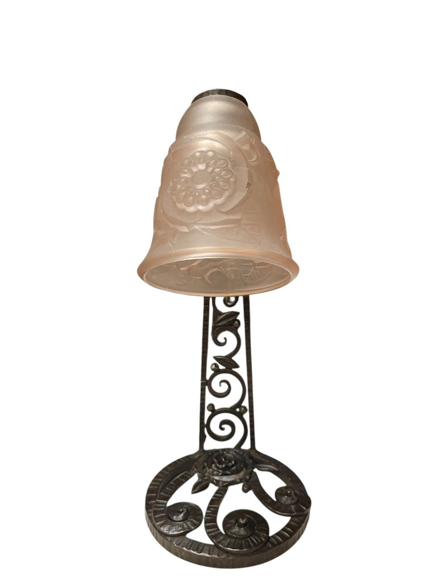 Lampe en fer forgé et verre moulé attribuée à Edgar Brandt-photo-5