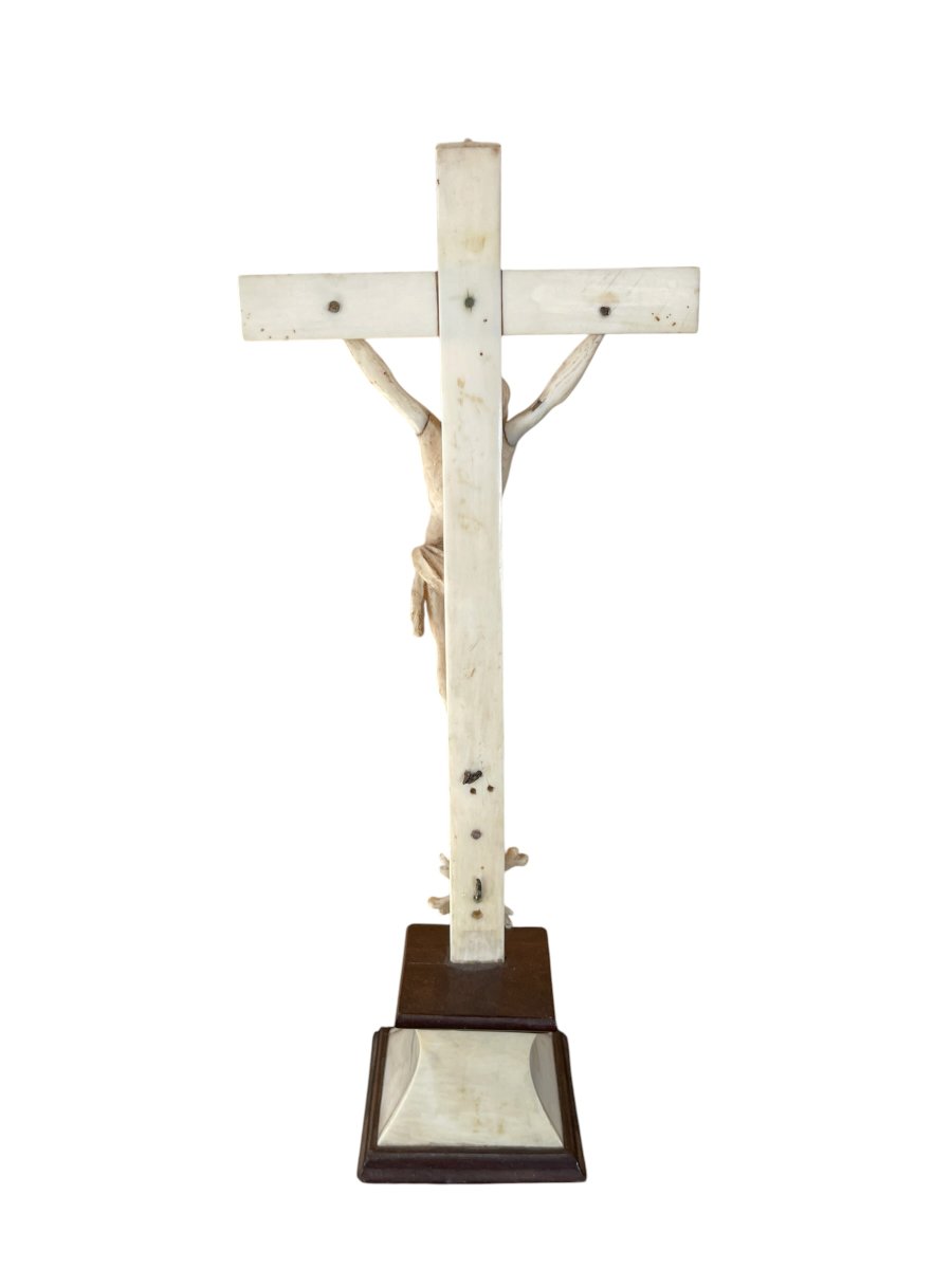 Crucifix en ivoire XVIII eme siècle -photo-1