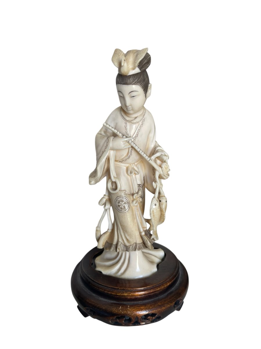 Sculpture en ivoire Chine XIX eme siècle
