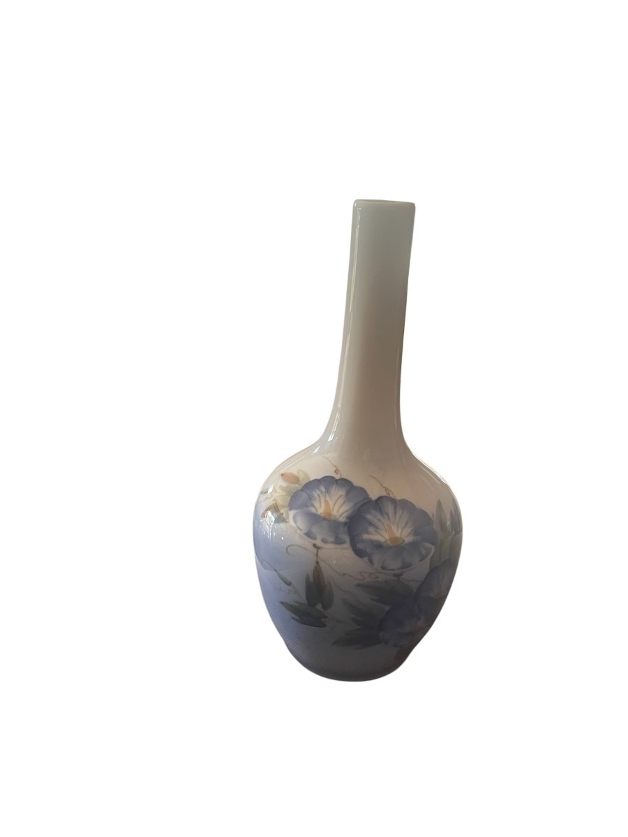 Royal Copenhagen Porcelain Single-flower Vase