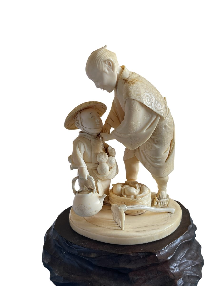 Ivory Sculpture Of A Father And Child, Japanese, Meiji Period-photo-4