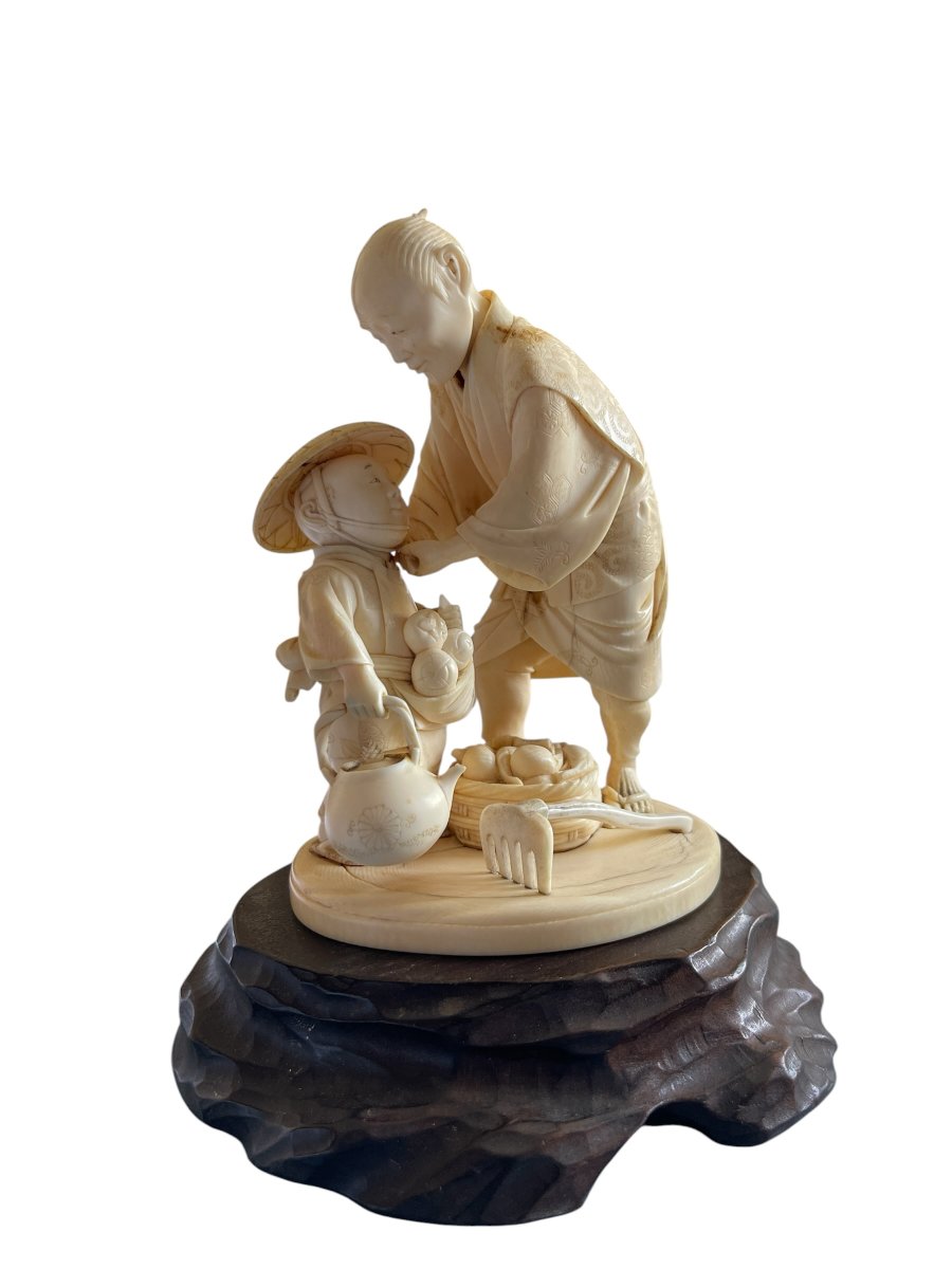 Ivory Sculpture Of A Father And Child, Japanese, Meiji Period