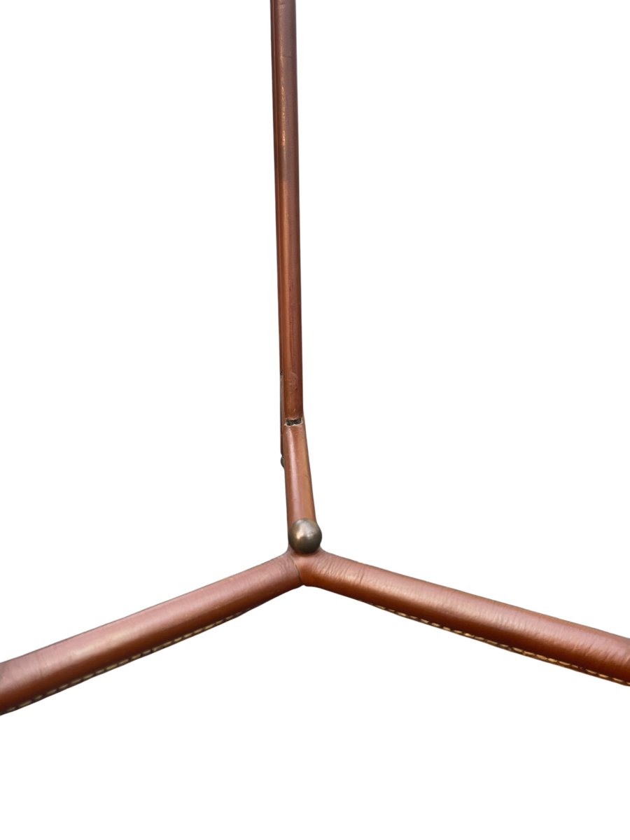 Table basse gainé cuir par Jacques Adnet vers 1950-photo-3