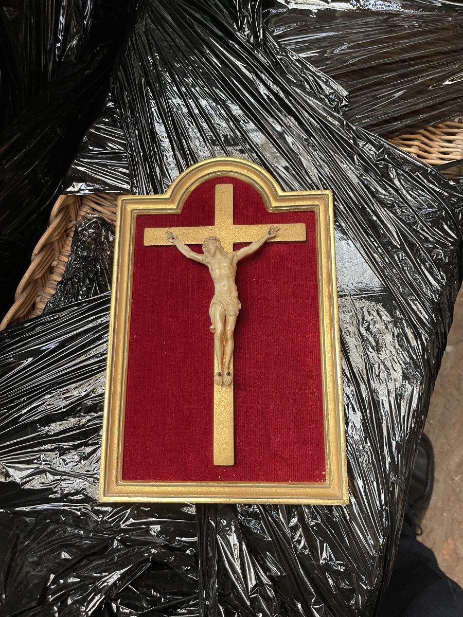 Ivory Crucifix, Late 19th Century-photo-2