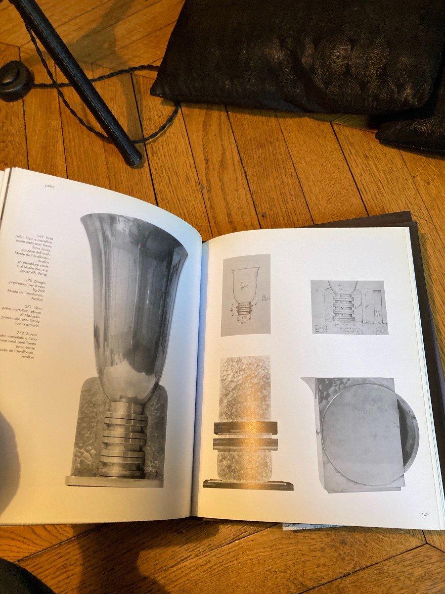 Monograph On Artist Art Dédo Jean Goulden-photo-1
