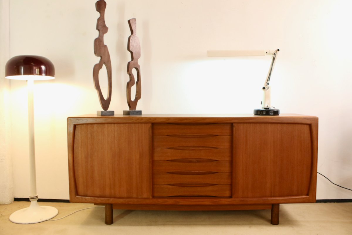 Scandinavian Sideboard Design Johannes Andersen Edition Dyrlund, Denmark Circa 1970.-photo-4