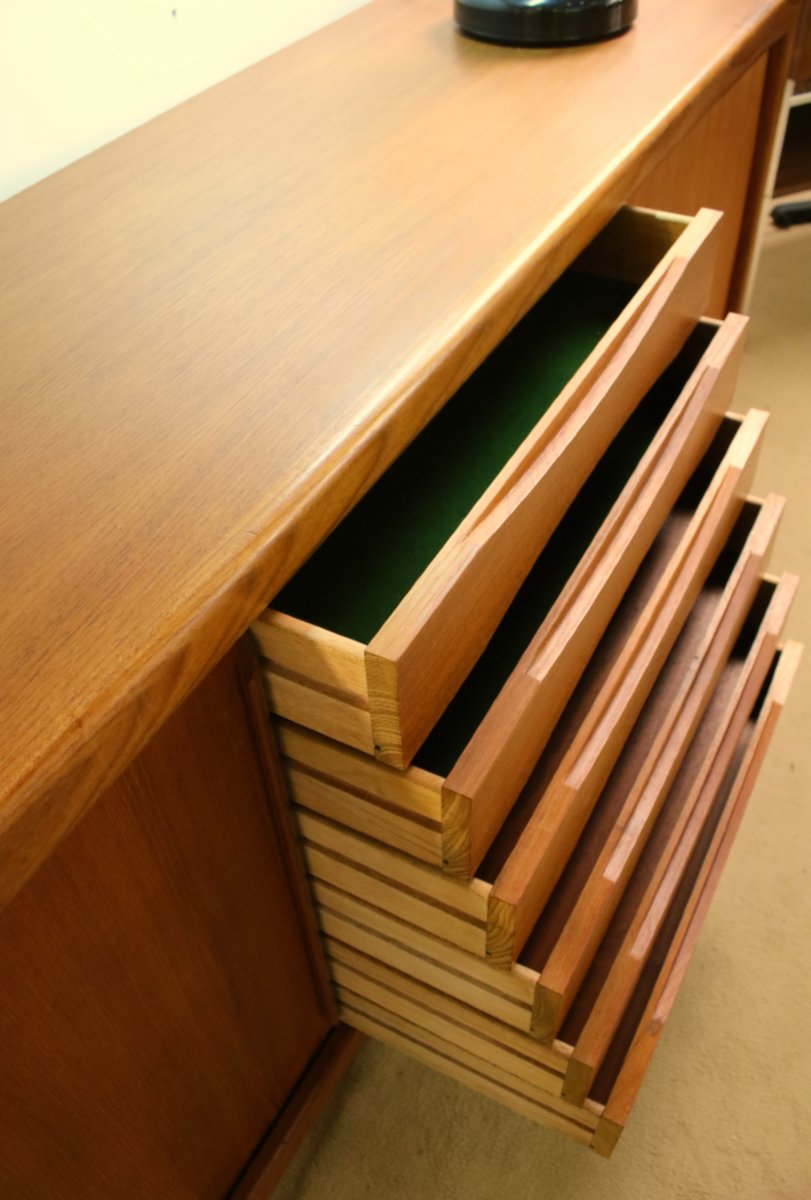 Scandinavian Sideboard Design Johannes Andersen Edition Dyrlund, Denmark Circa 1970.-photo-2