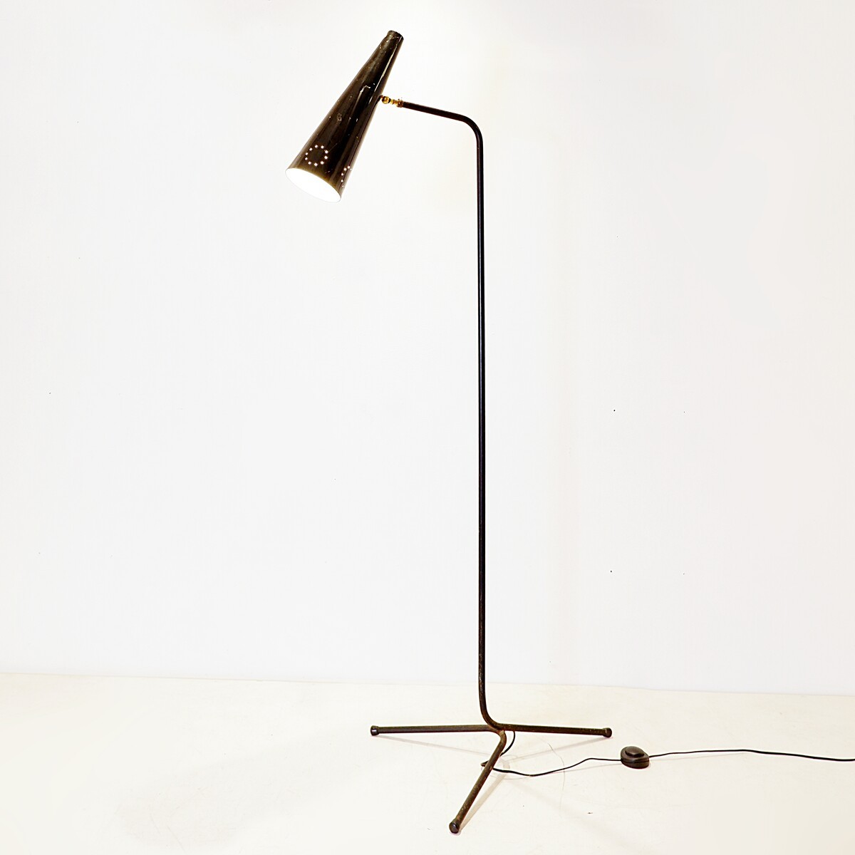 Lampadaire ajouré 1950's
