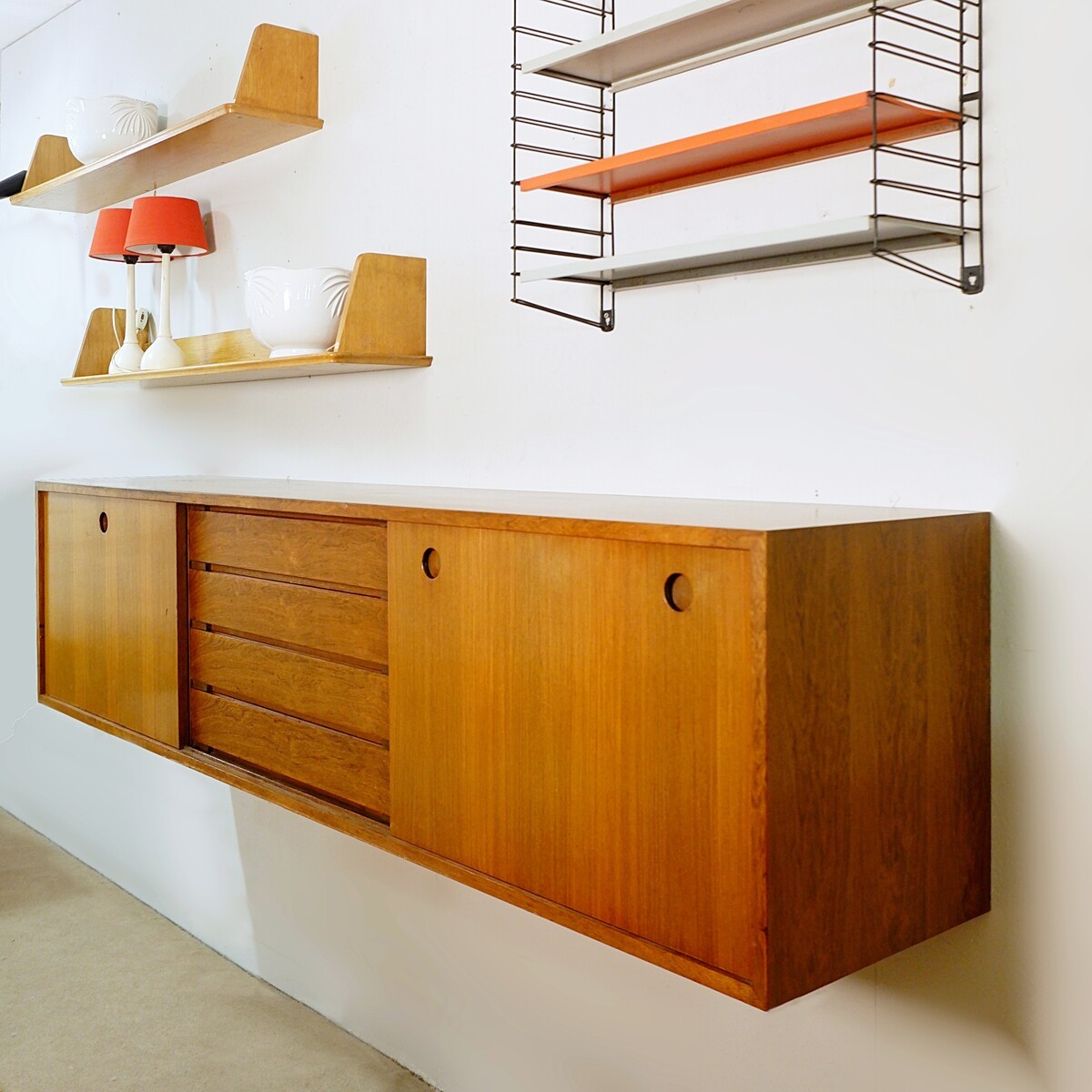 Longue commode murale - 1970-photo-2