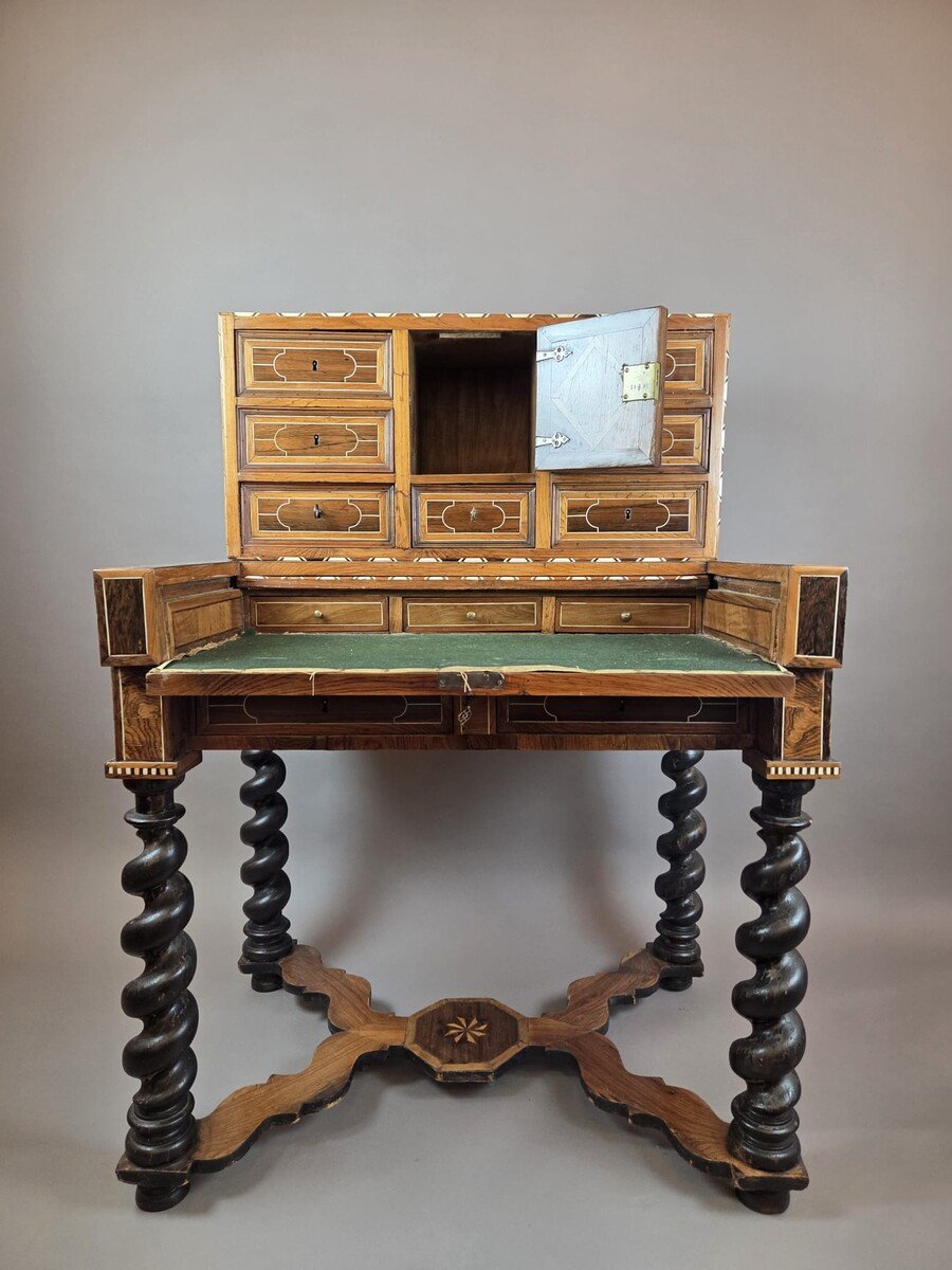 Cabinet en acajou et noyer, détails en os - Flandres, fin 18e-photo-3