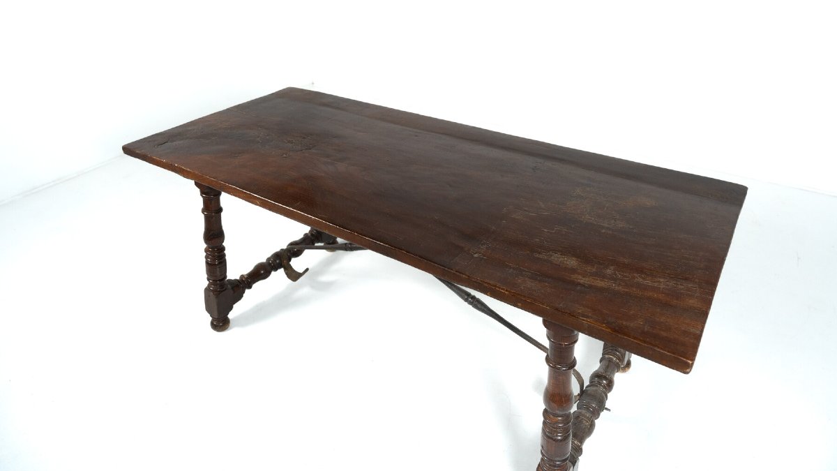 Table à manger espagnole en bois -photo-6