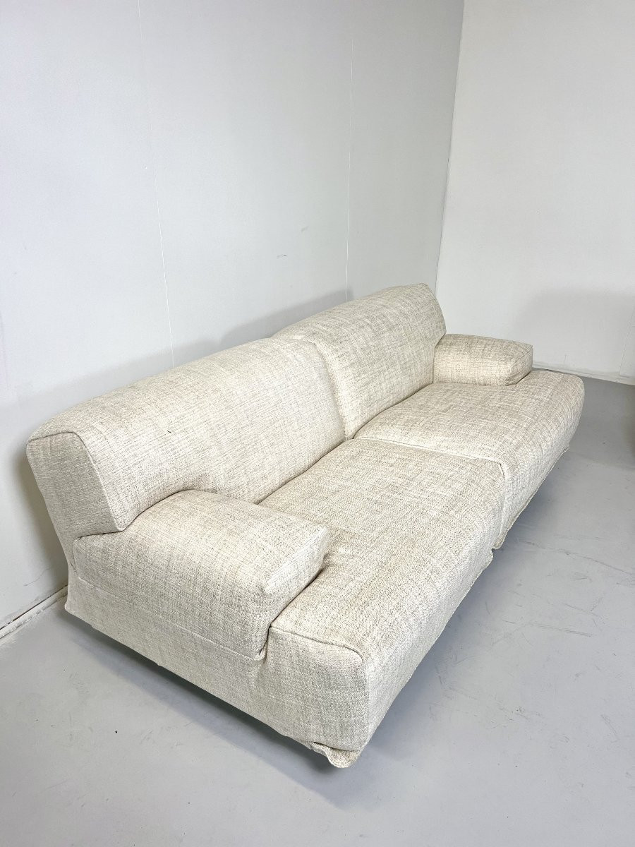 3-seater And 2-seater -photo-1