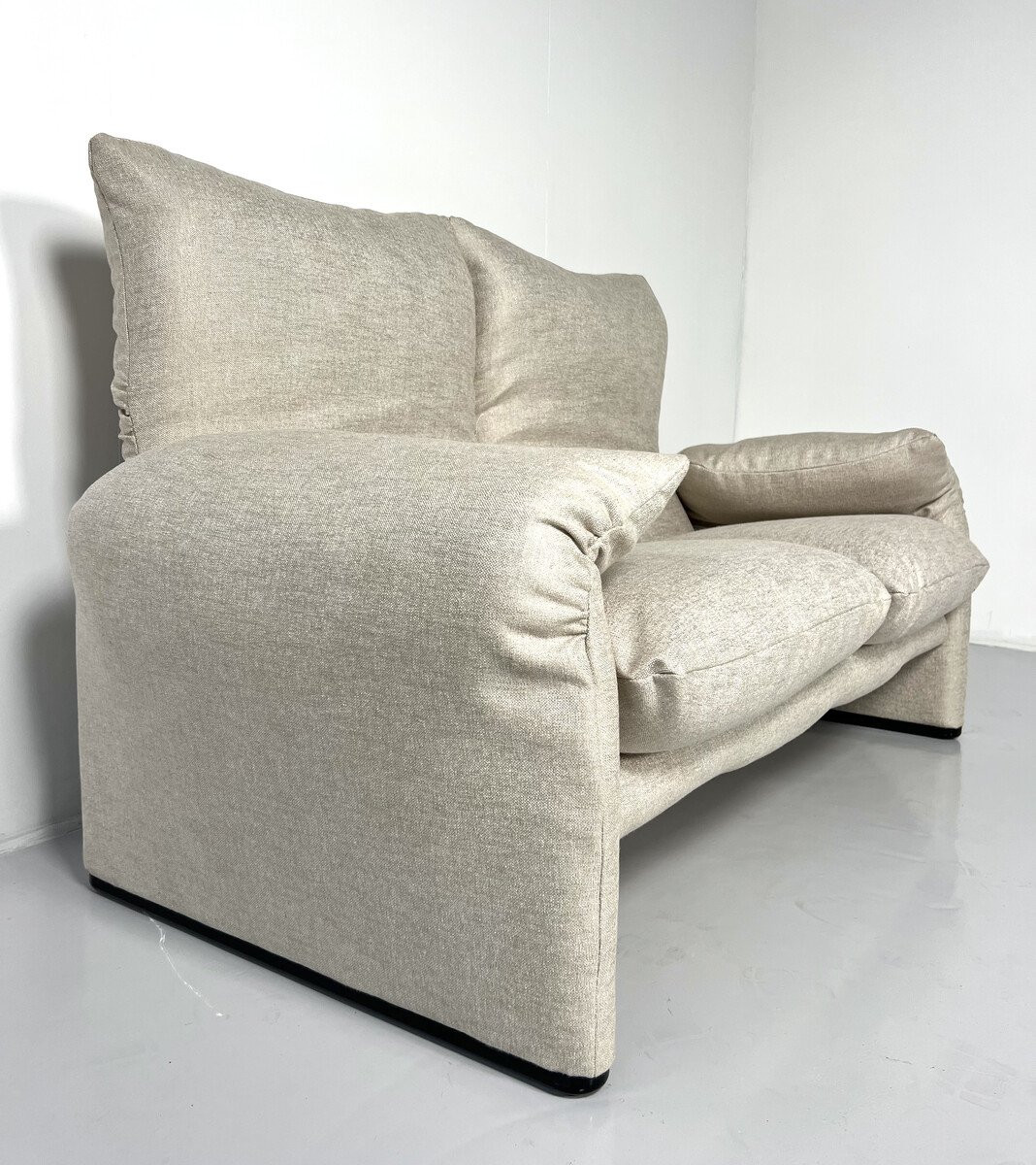 Sofa modèle Maralunga par Vico Magistretti pour Cassina-photo-3
