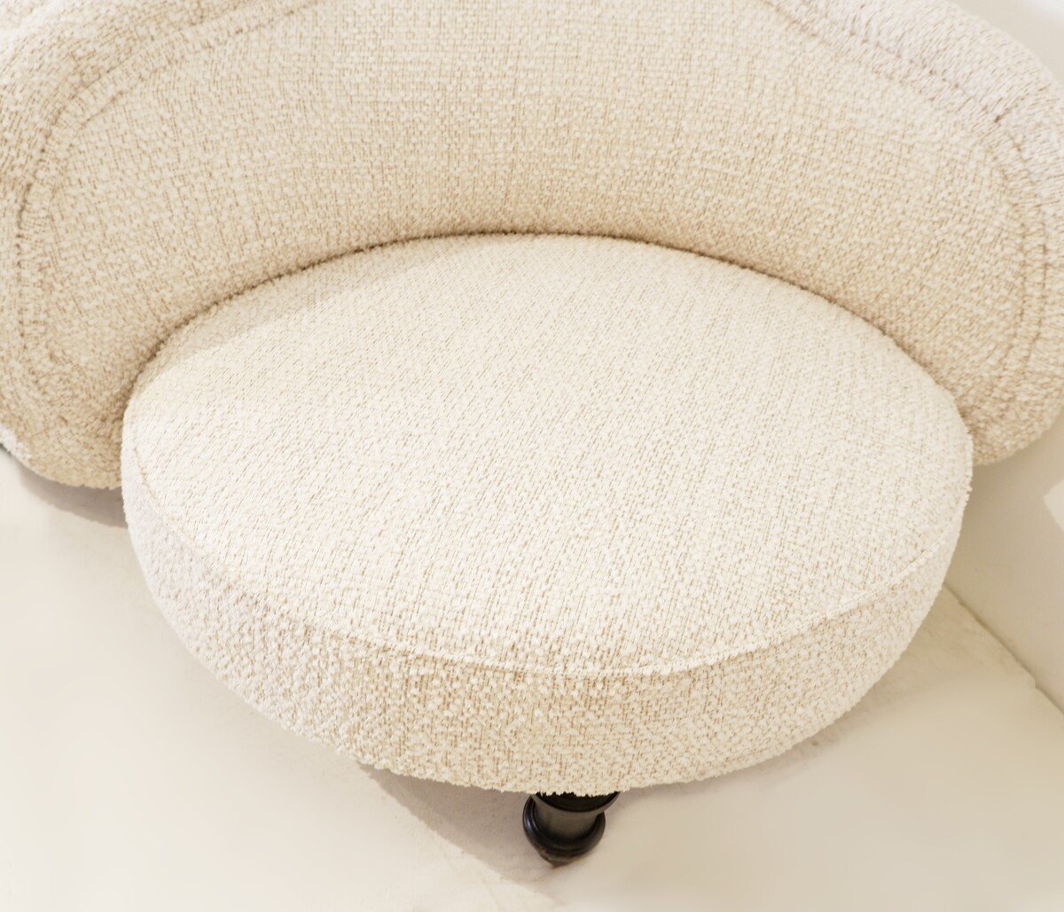Napoleon III-style 'confident' Armchair—reupholstered -photo-4
