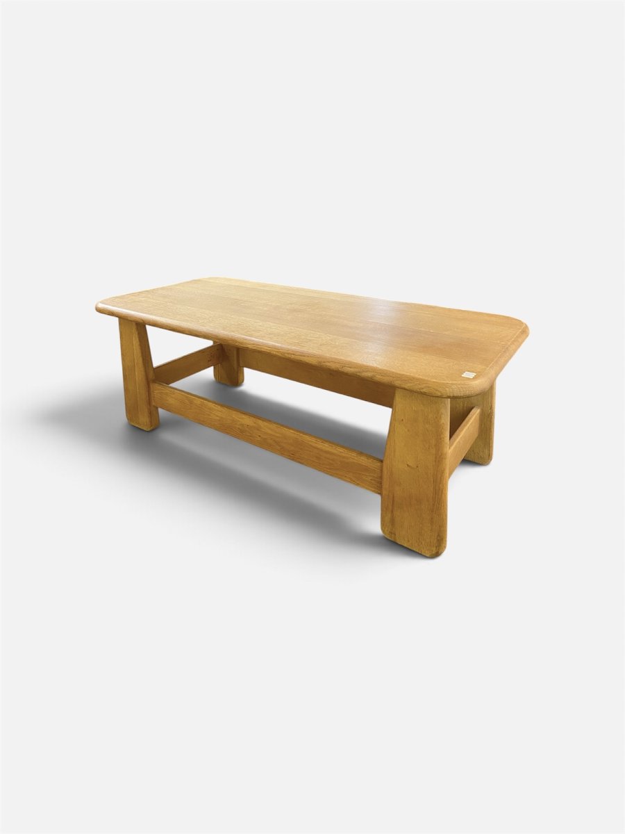 Table basse brutaliste -photo-1
