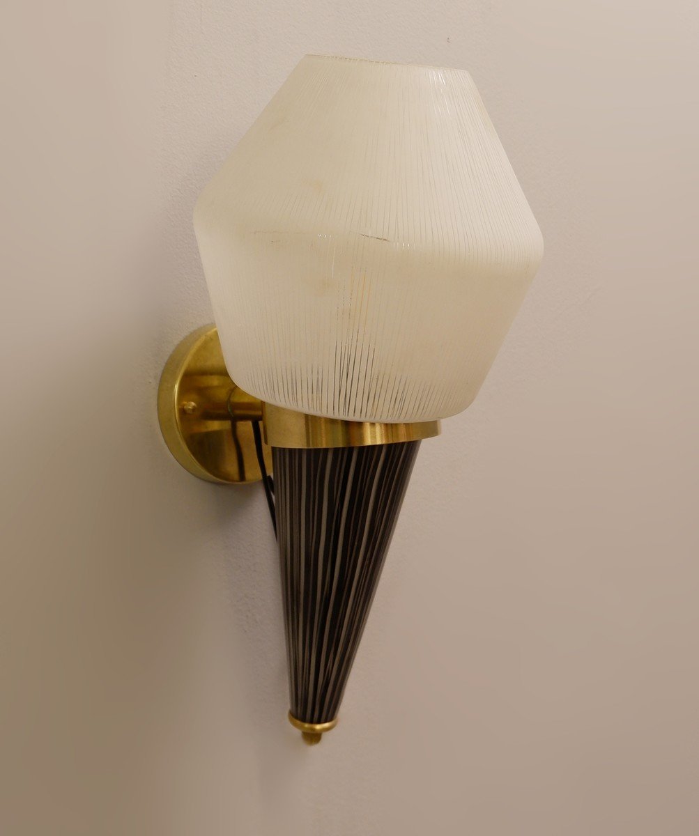 Pair Of Italian Torch Wall Lights In Brass And Glass-photo-3