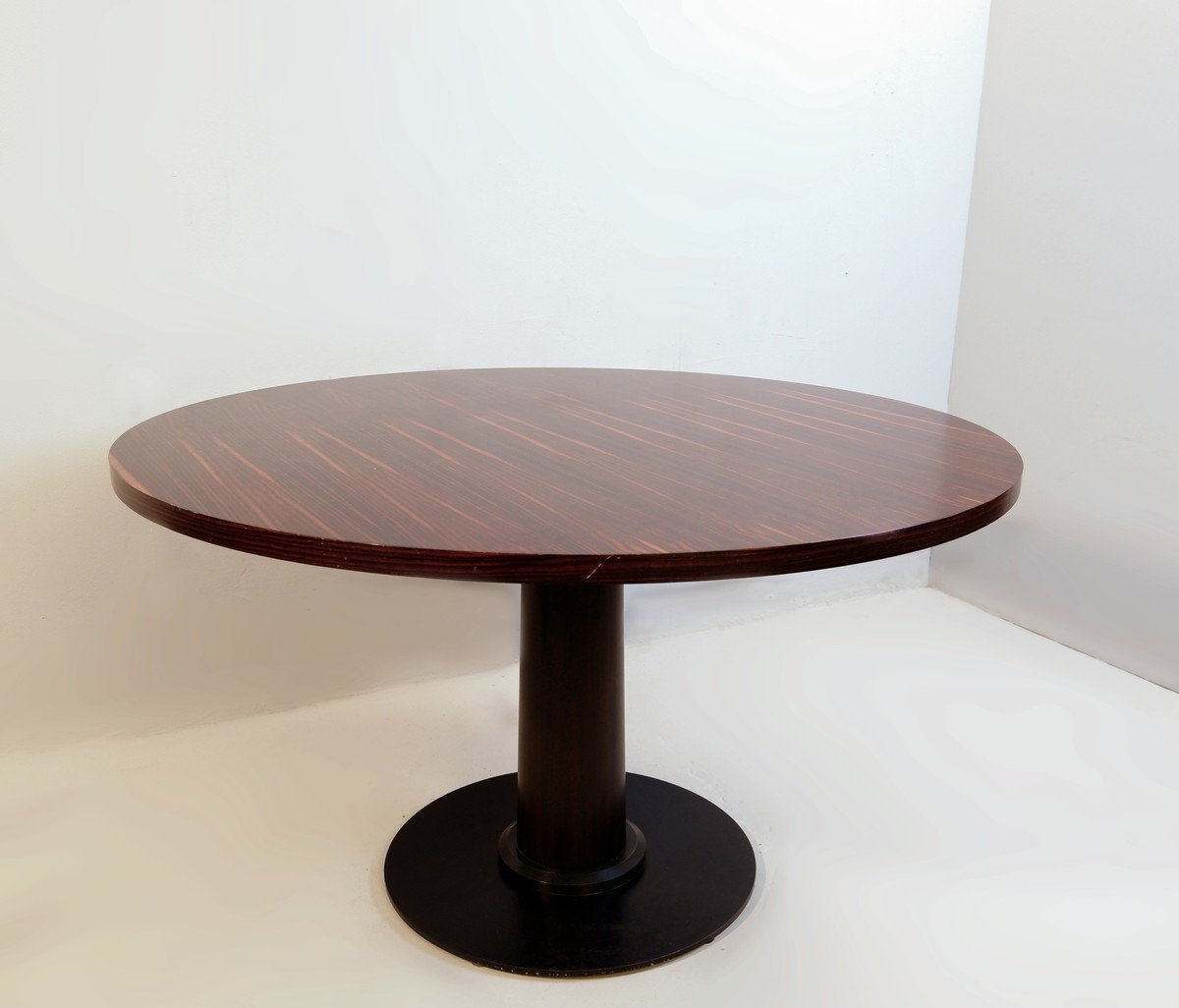 Table à Manger Ronde En ébène De Macassar Ø 128 Cm