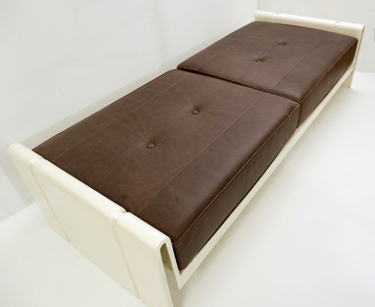 Daybed In Leather And Fiberglass By Rodolfo Bonetto - Italy 1969-photo-3