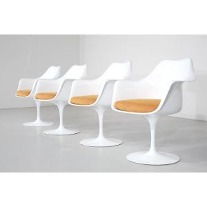 Set Of 4 Non-pivoting 'tulip' Chairs By Eero Saarinen For Knoll International - 1960s
