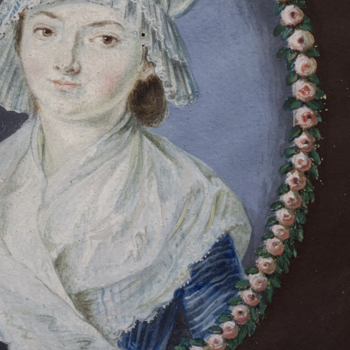 École française, Portrait de jeune femme, gouache sur papier marouflé, fin du XVIIIe siècle-photo-2